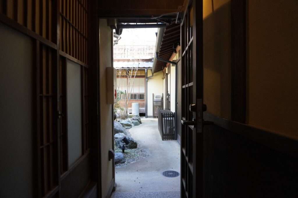 空き家再生　長屋