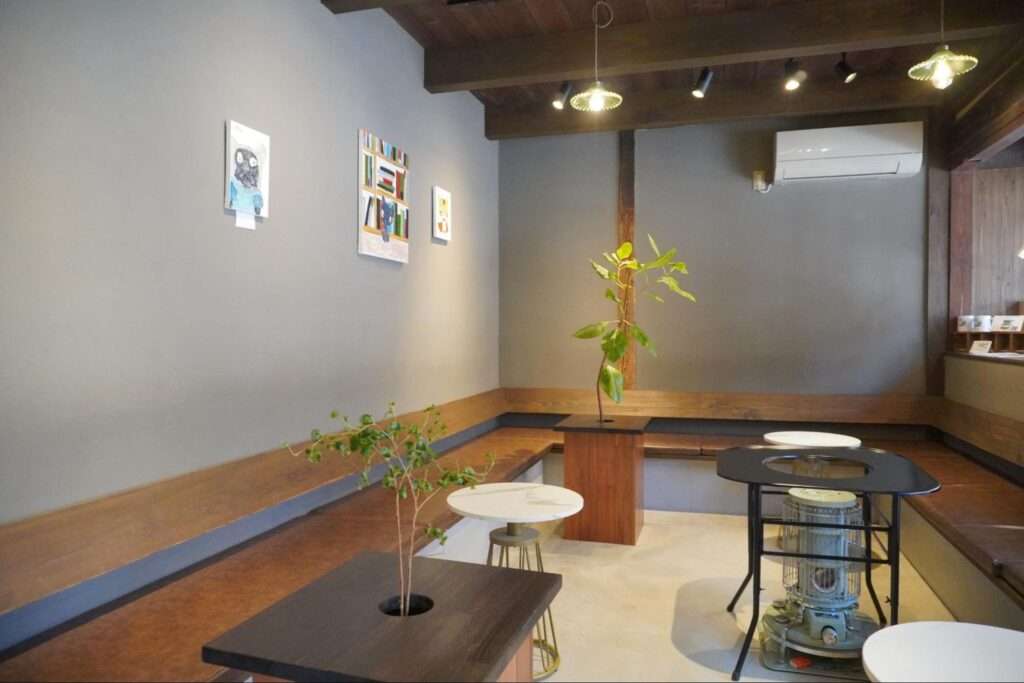 古民家を再生させたカフェ