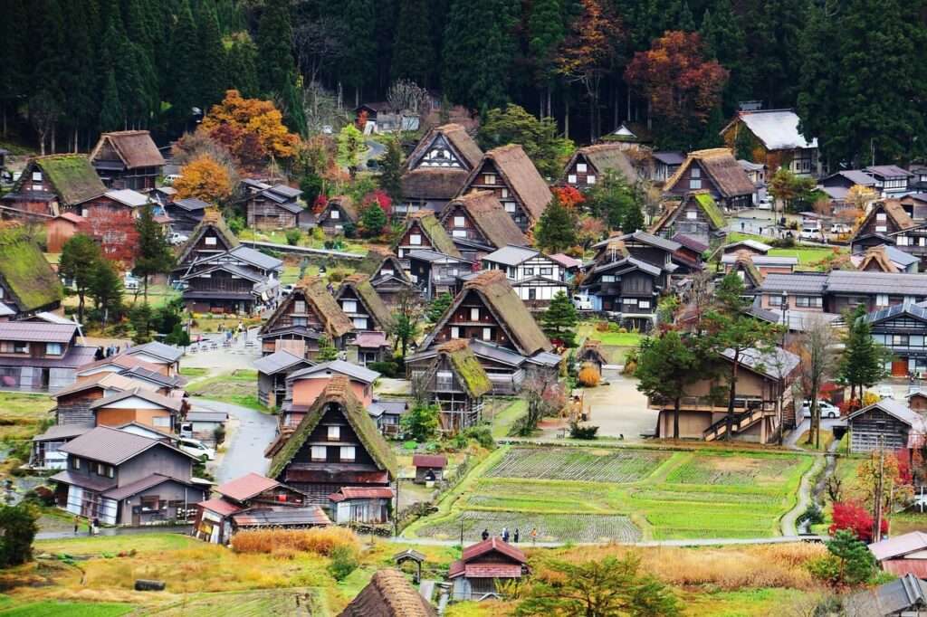 岐阜県白川郷のオーバーツーリズムに関するイメージ画像