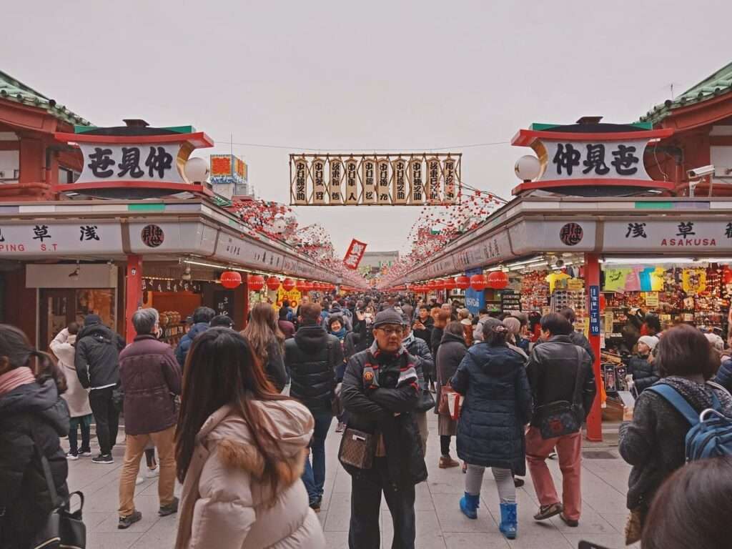 浅草のオーバーツーリズムに関するイメージ画像